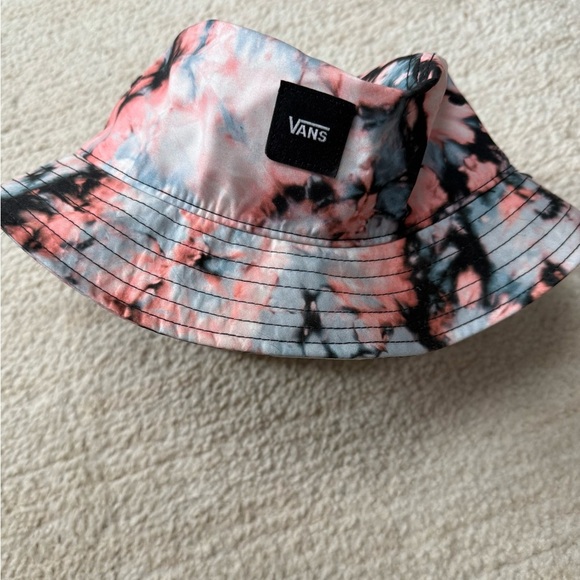 Vans Accessories - Vans Tie-Dye Bucket Hat
